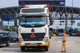 Những giấy tờ cần chuẩn bị khi qua các chốt kiểm dịch vào Hà Nội