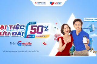 Ứng dụng VietABank EZMobile tung ưu đãi đặt vé máy bay giảm 50%