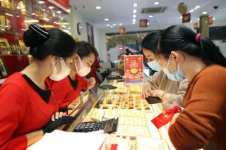Phát triển thị trường lành mạnh và hạn chế đầu cơ vàng