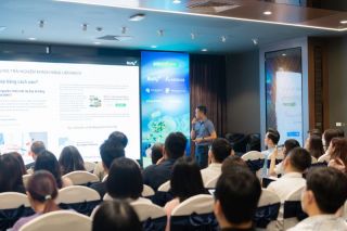 Ra mắt giải pháp SMART PHARMA 5.0 - tối đa hiệu suất kinh doanh từ bán hàng đa kênh và chăm sóc khách hàng tự động
