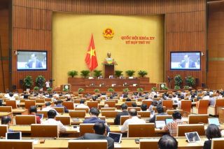 Ngày 14/11, Quốc hội tiếp tục thảo luận Luật Đất đai sửa đổi và sẽ biểu quyết 03 dự án Luật sửa đổi