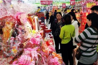 Thị trường hàng hoá Tết của Đà Nẵng bắt đầu sôi động sau ngày nghỉ lễ