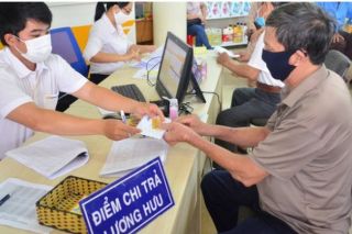Giảm mức chi phí chi trả lương hưu, trợ cấp BHXH từ 0,65% xuống 0,54%
