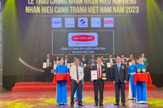 Dai-ichi Life Việt Nam vinh dự đạt danh hiệu “Top 10 Nhãn hiệu nổi tiếng Việt Nam 2023”