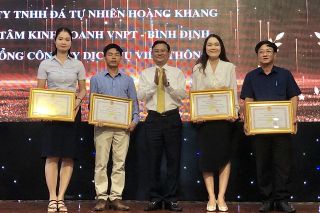Bình Định: Tuyên dương 155 tổ chức, cá nhân nộp thuế tiêu biểu