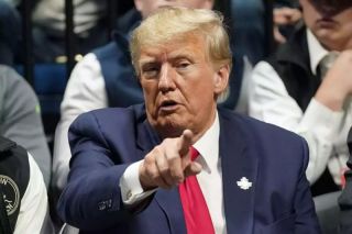 Bầu cử Mỹ 2024: Thêm một ứng cử viên bất ngờ từ bỏ cuộc đua, tuyên bố ủng hộ cựu Tổng thống Trump