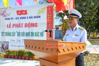 Lan tỏa phong trào trồng cây xanh ở Vùng 5 Hải quân