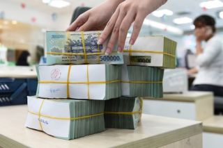 Đề xuất gia hạn Thông tư 02, khách hàng hay ngân hàng được hưởng lợi?