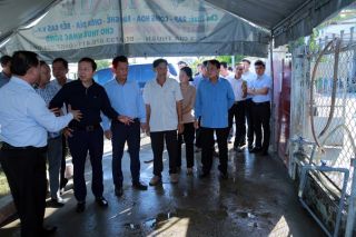 Phó Thủ tướng Trần Hồng Hà kiểm tra tình hình phòng chống xâm nhập mặn, cấp nước sinh hoạt cho nhân dân