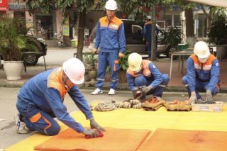Hiệu quả từ công nghệ sửa chữa điện “nóng” ở Công ty Điện lực Bắc Ninh