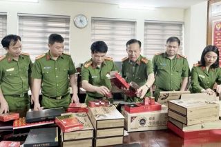 Bộ Công an khen thưởng vụ phá đường dây làm giả thực phẩm chống đột quỵ