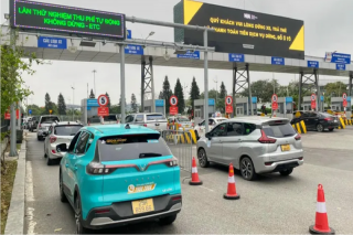 Hôm nay, 5 sân bay chính thức triển khai thu phí không dừng