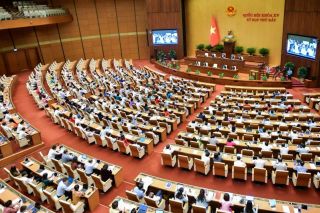 Hôm nay, Quốc hội thảo luận về Chương trình giám sát, xây dựng luật