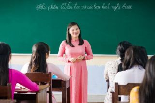 Thứ trưởng Bộ Giáo dục và Đào tạo: Năm nay, ngành sư phạm có số lượng thí sinh đăng ký rất đông