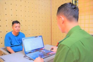 Khởi tố đối tượng cho 2 trẻ vị thành niên dùng ma túy trong nhà nghỉ