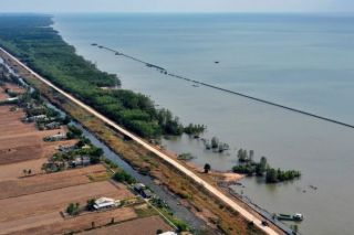 Cà Mau: Hơn 31 triệu Euro xây đê biển