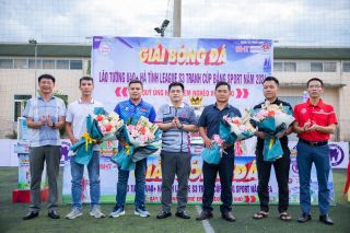 Hà Tĩnh: Khai mạc giải bóng đá nam trên 40 tuổi gây quỹ ủng hộ trẻ em nghèo vượt khó