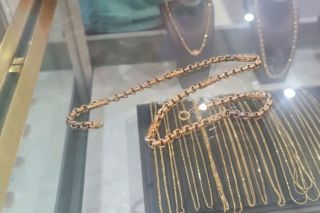 Bắt giữ thiếu niên đột nhập nhà dân trộm vàng