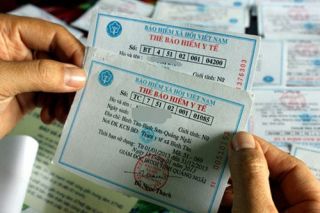 Bổ sung nhân viên y tế thôn bản, cô đỡ thôn bản vào diện hỗ trợ mức đóng bảo hiểm y tế