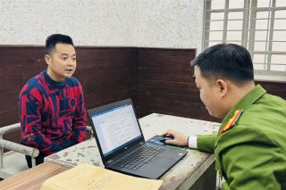 Lào Cai: Bắt nhóm đối tượng cho vay lãi nặng với lãi suất 365%/năm