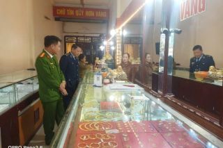 Doanh nghiệp vàng bạc tại Thanh Hóa bị xử phạt do giả mạo nhãn hiệu của CHANEL và DIOR
