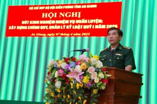 Rút kinh nghiệm nhiệm vụ huấn luyện, xây dựng chính quy, quản lý kỷ luật quý I/2025