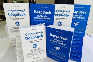 Ra mắt bộ sách về DeepSeek: Đưa trí tuệ nhân tạo đến gần hơn với cộng đồng