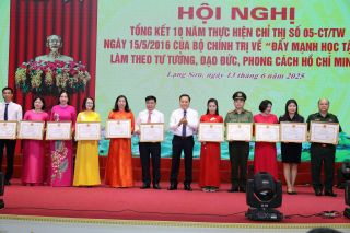 Lạng Sơn: Tổng kết 10 năm thực hiện Chỉ thị số 05 – CT/TW