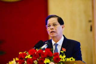 Chủ tịch và 2 Phó Chủ tịch UBND tỉnh Khánh Hòa xin nghỉ hưu trước tuổi
