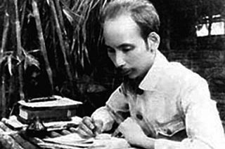Bác Hồ chuẩn bị cho Cách mạng Tháng Tám năm 1945