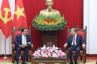 Tổng Bí thư Tô Lâm tiếp Chủ tịch Tập đoàn Adani Ấn Độ
