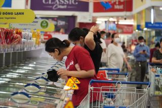 Tổng mức bán lẻ hàng hóa và doanh thu dịch vụ tiêu dùng 7 tháng tăng 9,3%