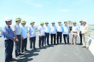 Lãnh đạo tỉnh Hưng Yên kiểm tra tiến độ các công trình trọng điểm