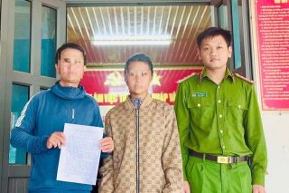 Công an xã Nậm Cắn kịp thời ngăn chặn vụ dụ dỗ trẻ em qua mạng xã hội