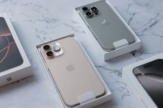 Sát ngày ra mắt iPhone 17, iPhone 16 Pro Max bất ngờ giảm giá sâu, doanh số tăng vọt