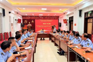 Ngành QLTT Hà Nội: Tăng cường kiểm tra, xử lý vi phạm, bảo đảm ổn định thị trường những tháng cuối năm