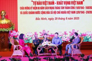 Bắc Ninh: Tọa đàm “Tự hào Việt Nam - khát vọng Việt Nam”