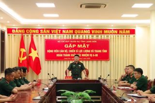 Lạng Sơn tuyên dương cán bộ, chiến sĩ tham gia diễu binh, diễu hành A80