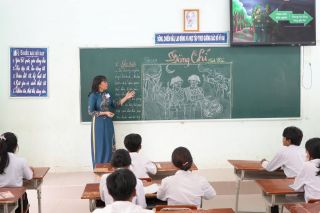 Tây Ninh: Tuyệt đối không để xảy ra tình trạng ‘lạm thu’ đầu năm học