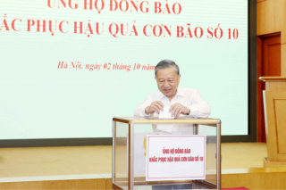 Văn phòng Trung ương Đảng phát động ủng hộ đồng bào khắc phục hậu quả bão số 10