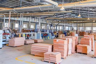 Phú Tài (PTB) vượt xa kế hoạch lợi nhuận năm 2025, thành lập công ty con mở rộng sang lĩnh vực nhôm sắt cao cấp