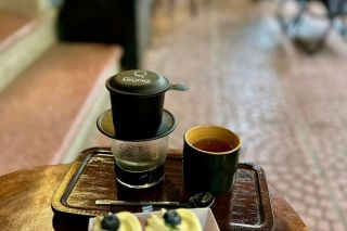 Hà Nội và những quán cà phê kể chuyện mùa đông