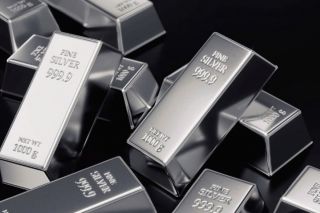 Giá bạc cuối ngày 12/11: Tiếp tục lập đỉnh mới sau khi Mỹ bổ sung vào danh mục khoáng sản quan trọng