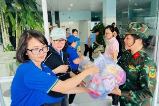 Yến sào Khánh Hòa tiếp tục đồng hành cùng địa phương khắc phục hậu quả lũ lụt