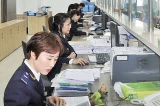 Hải quan khu vực XII: Phấn đấu hoàn thành chỉ tiêu thu ngân sách được giao