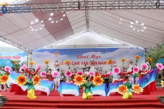 Quảng Ninh: Hấp dẫn lễ hội cam Vân Đồn năm 2025