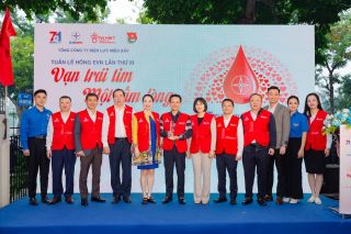 Tuần lễ hồng EVN lần thứ XI đóng góp 10.864 đơn vị máu