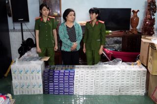 Gia Lai: Bắt quả tang vụ buôn bán, tàng trữ 25.120 bao thuốc lá điếu ngoại nhập lậu
