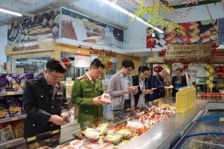 Triển khai cao điểm bảo đảm an toàn thực phẩm dịp Tết và Lễ hội Xuân 2026