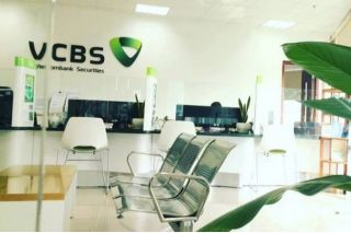Vietcombank rót thêm 10.000 tỷ vào một công ty chứng khoán